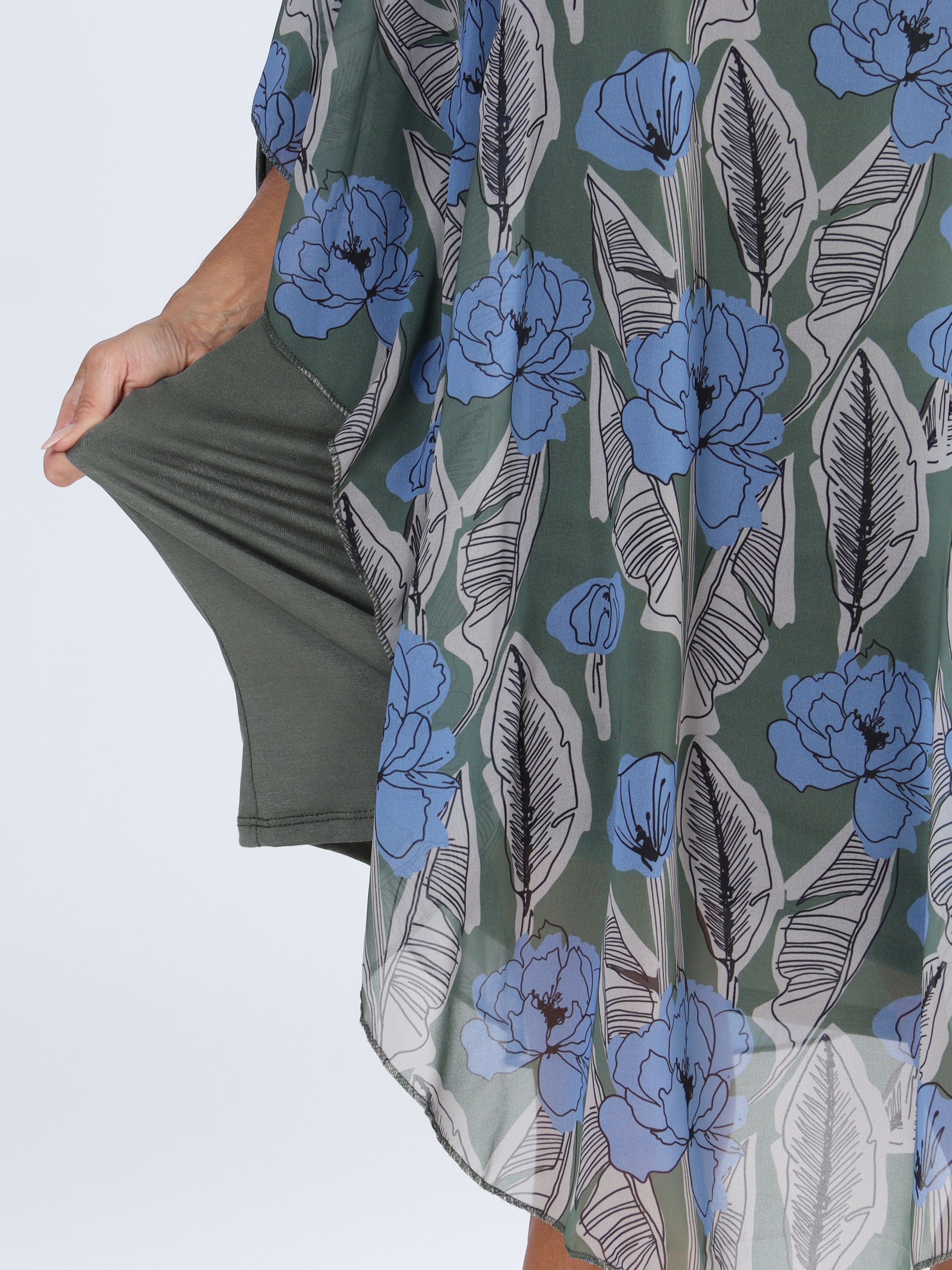 Kenya Feather Long Sleeve - Plus size tunikaklänning med chiffonglager